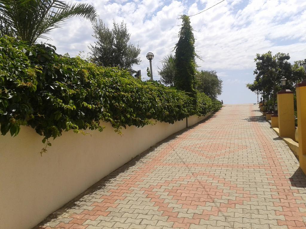 Orange Grove Apart Hotel อลันยา ภายนอก รูปภาพ